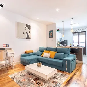 Between Old Town & Guggenheim!! Private Parking Apartamento Bilbao