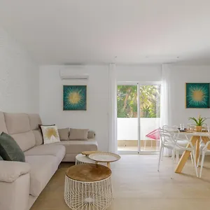 Spacious & Quiet By Hellomalaga - Azahar Apartamento Málaga
